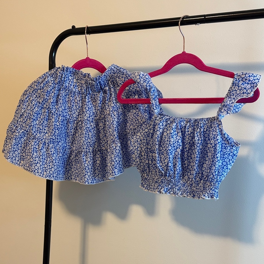 SHEIN Blue Floral Kids Matching Set